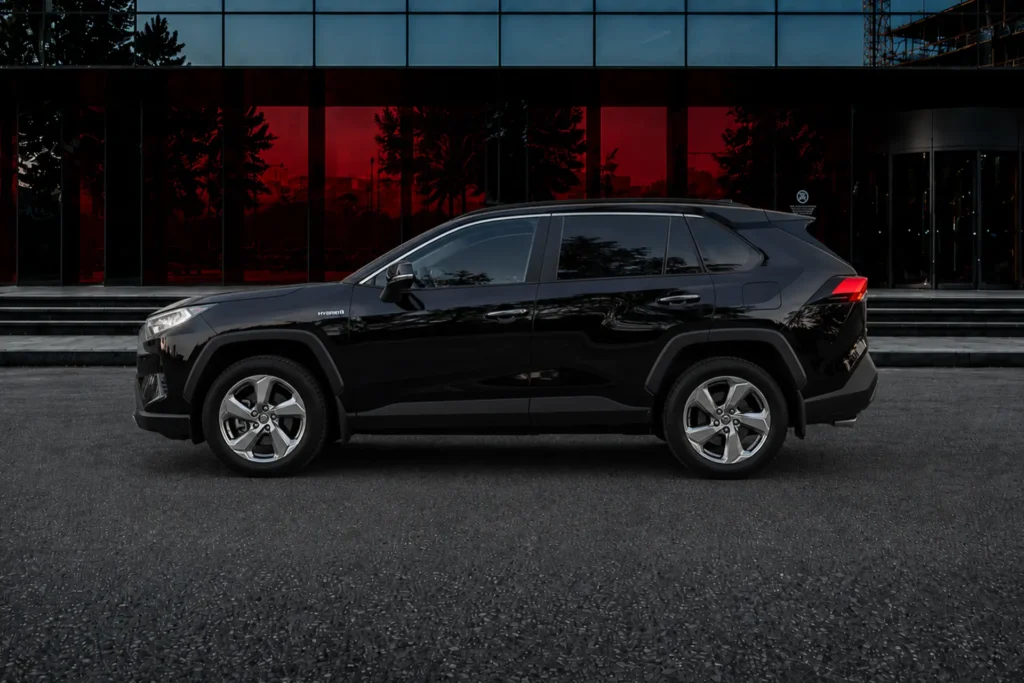 Toyota RAV4 (3)