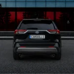 Toyota RAV4 (4)